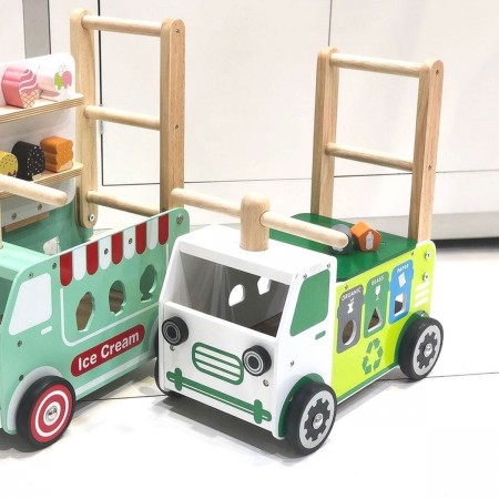 Im Toy Walk and Sort Recycling Truck Sorter Artiwood